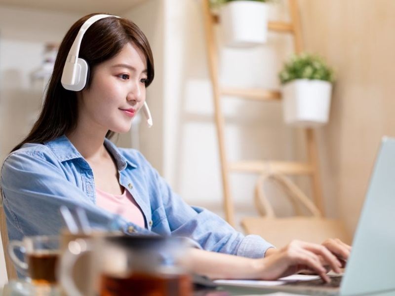 Nhân viên tư vấn
